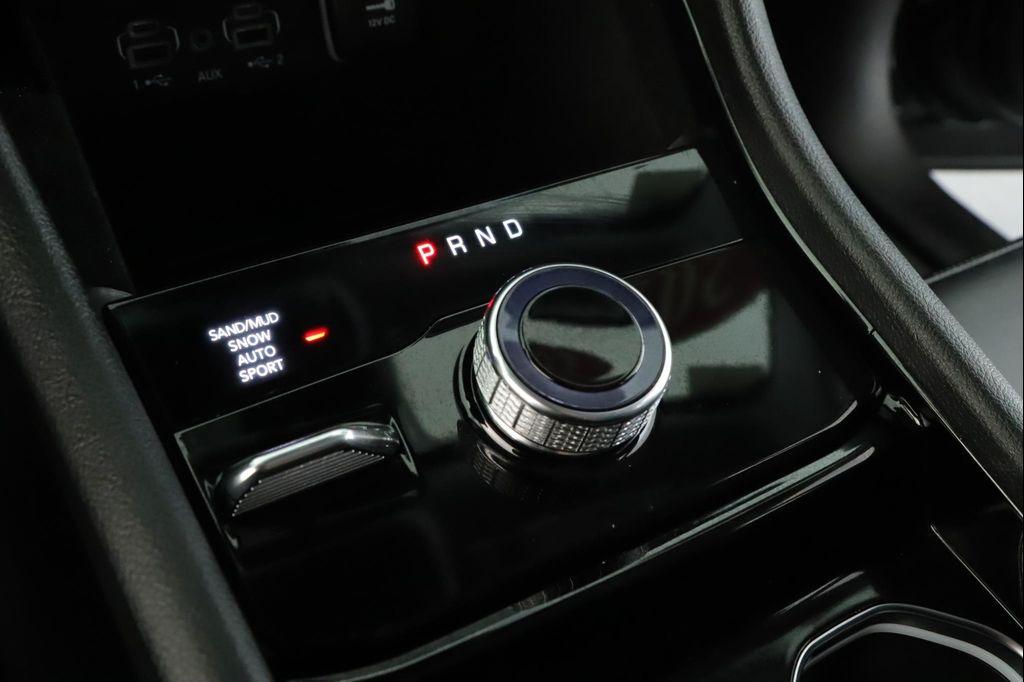 used 2022 Jeep Grand Cherokee car, priced at $38,500