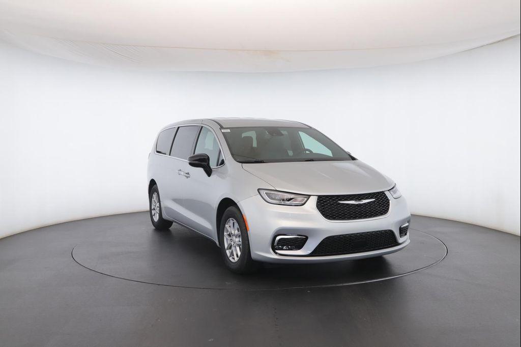 new 2026 Chrysler Pacifica car