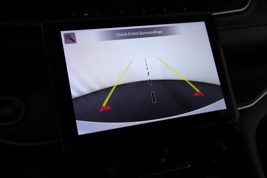 used 2023 Jeep Grand Cherokee car, priced at $35,900