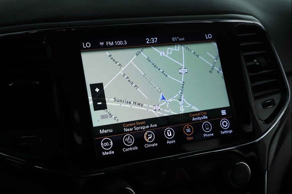 used 2022 Jeep Grand Cherokee car, priced at $27,900