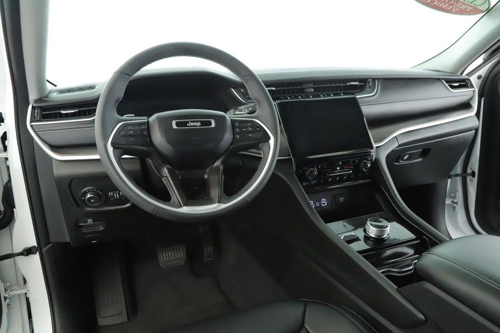 used 2023 Jeep Grand Cherokee car, priced at $33,900