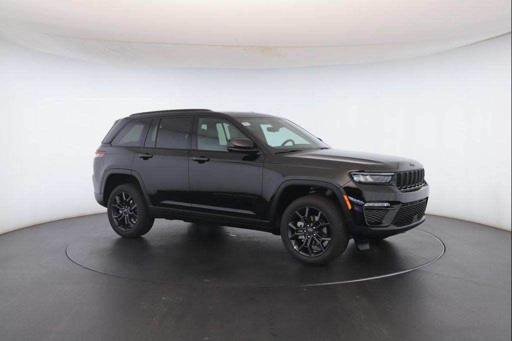 new 2025 Jeep Grand Cherokee car