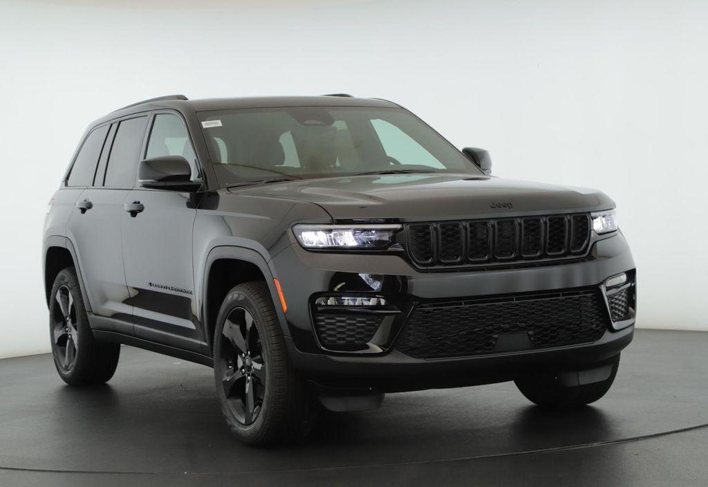 new 2025 Jeep Grand Cherokee car