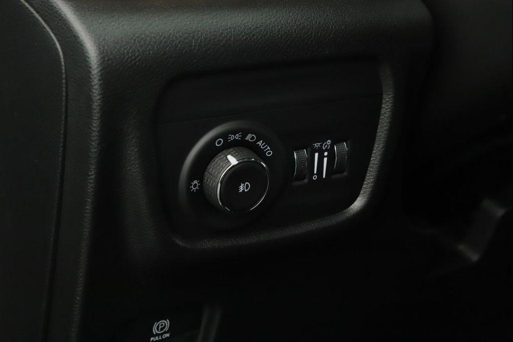 new 2025 Jeep Grand Cherokee car