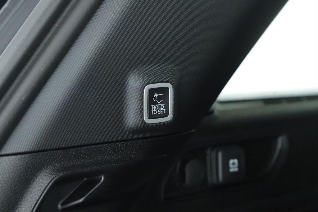 new 2025 Jeep Grand Cherokee car