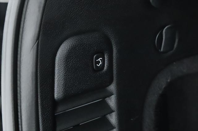 used 2015 Jeep Grand Cherokee car, priced at $16,900