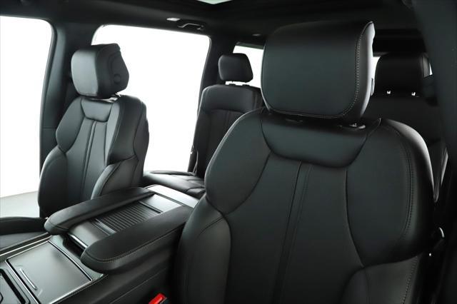 new 2025 Jeep Wagoneer car