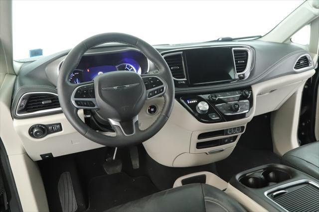 used 2022 Chrysler Pacifica Hybrid car, priced at $25,500