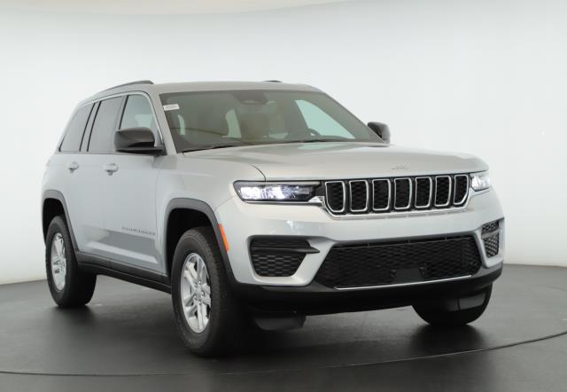 new 2024 Jeep Grand Cherokee car, priced at $41,425