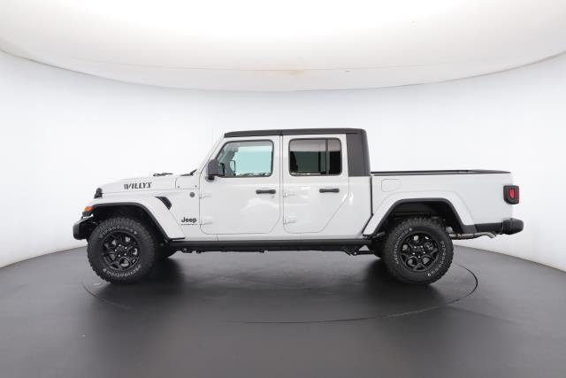 used 2023 Jeep Gladiator car, priced at $46,500