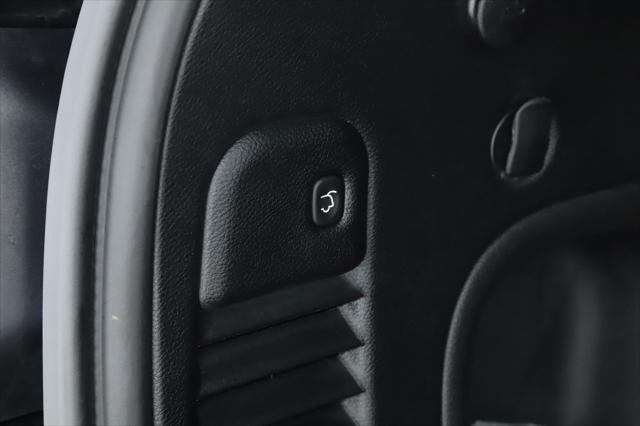 used 2022 Jeep Grand Cherokee car, priced at $32,900