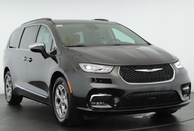 new 2023 Chrysler Pacifica car, priced at $48,095