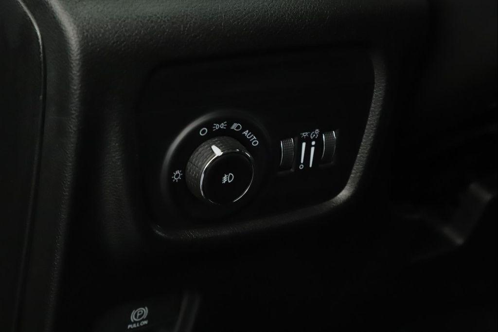 new 2025 Jeep Grand Cherokee car