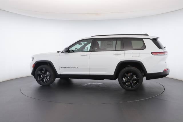 new 2024 Jeep Grand Cherokee L car, priced at $49,080