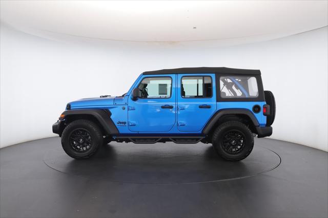 used 2022 Jeep Wrangler Unlimited car, priced at $31,500