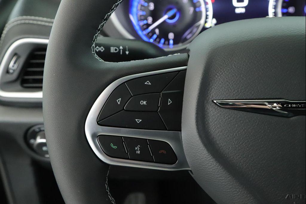 new 2026 Chrysler Pacifica car