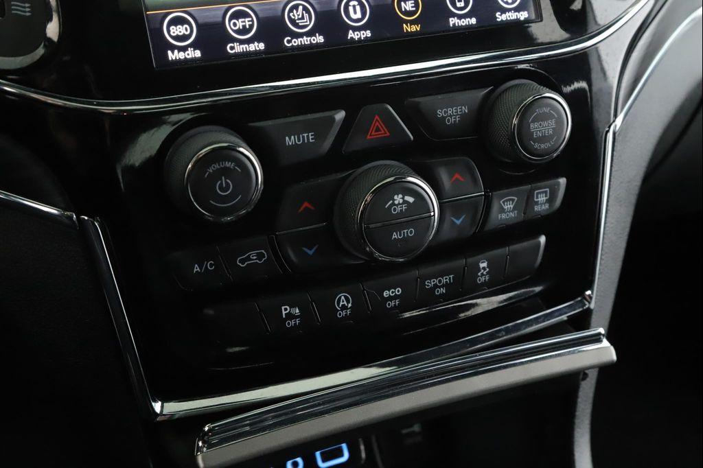 used 2020 Jeep Grand Cherokee car, priced at $25,900