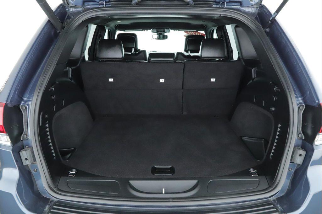 used 2020 Jeep Grand Cherokee car, priced at $25,900