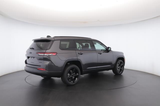 new 2024 Jeep Grand Cherokee L car, priced at $56,885