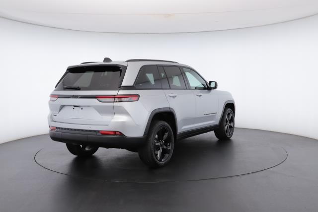 new 2025 Jeep Grand Cherokee car