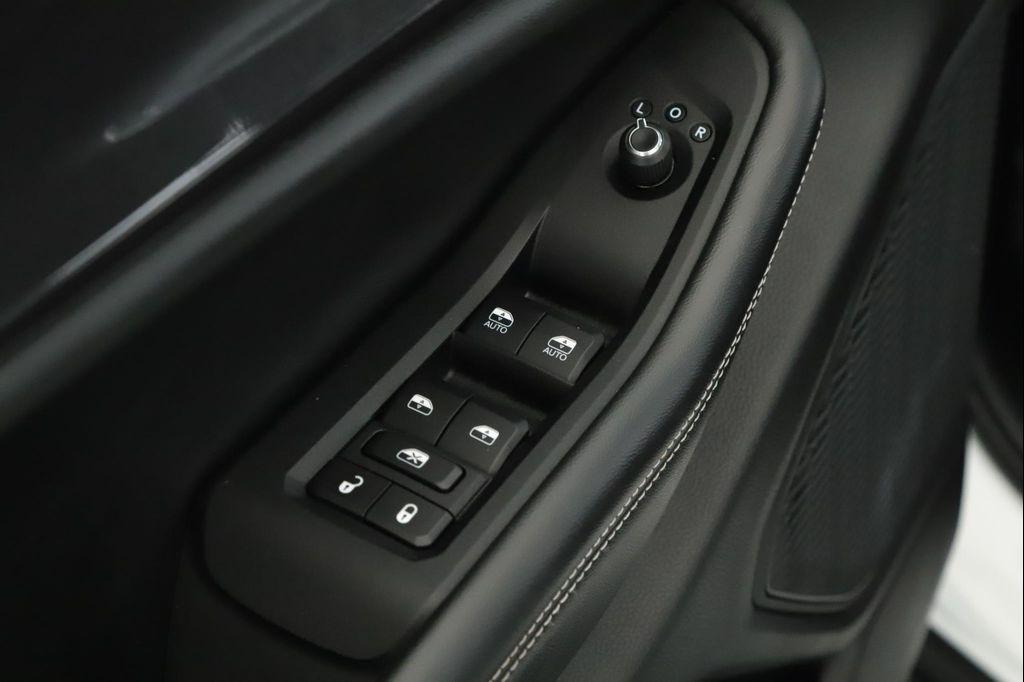 used 2023 Jeep Grand Cherokee car, priced at $34,900