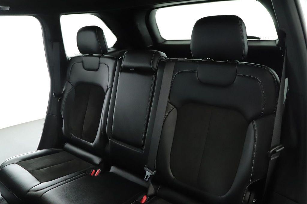 used 2023 Jeep Grand Cherokee car, priced at $34,900