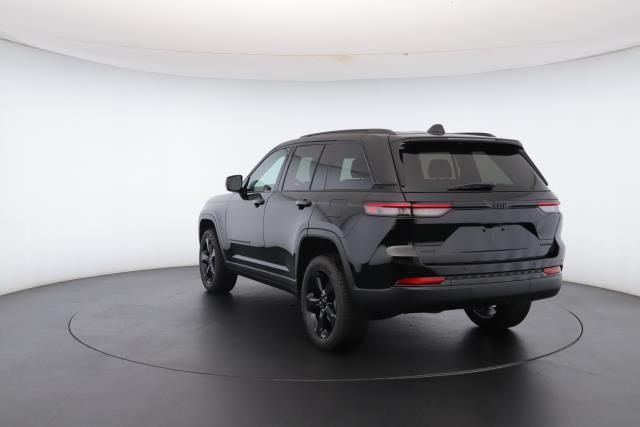 new 2025 Jeep Grand Cherokee car