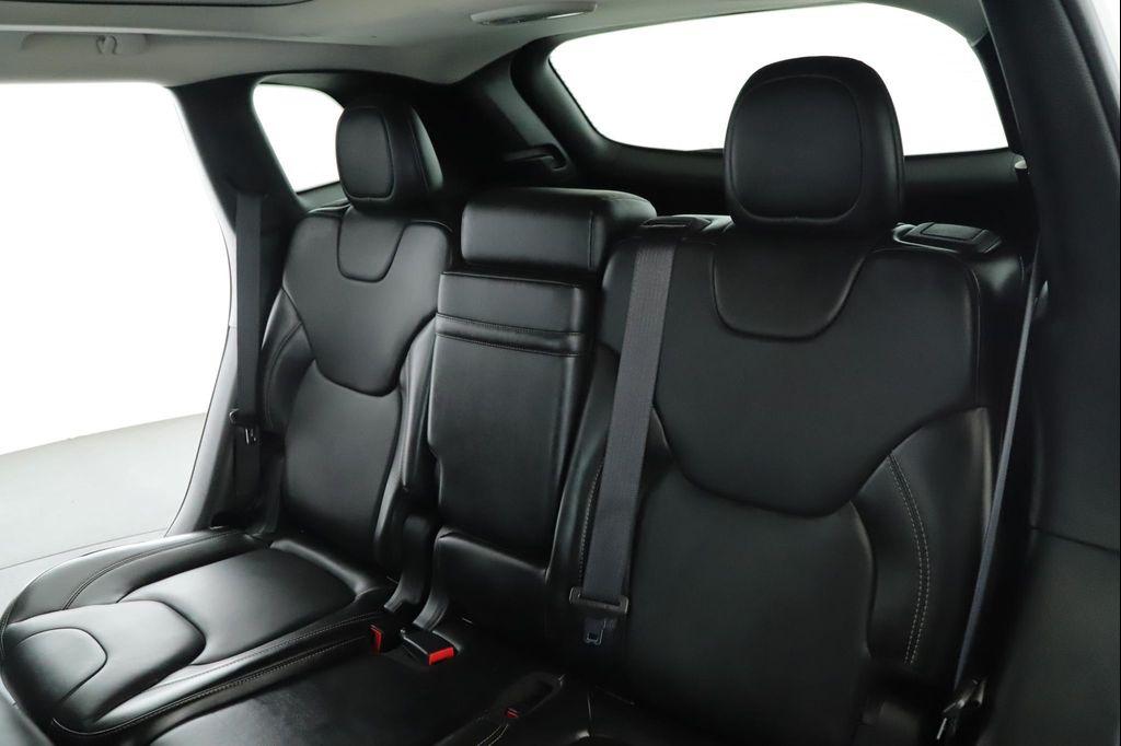 used 2018 Jeep Cherokee car