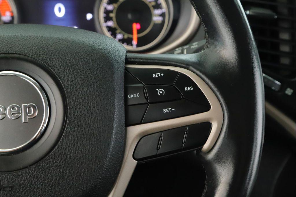 used 2018 Jeep Cherokee car