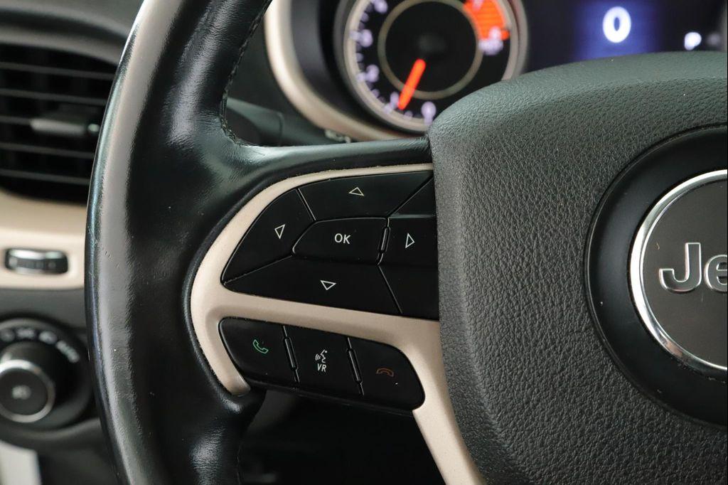 used 2018 Jeep Cherokee car