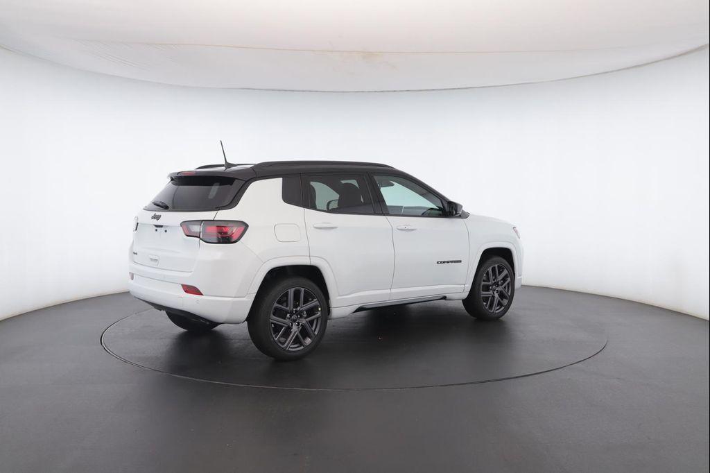 new 2025 Jeep Compass car