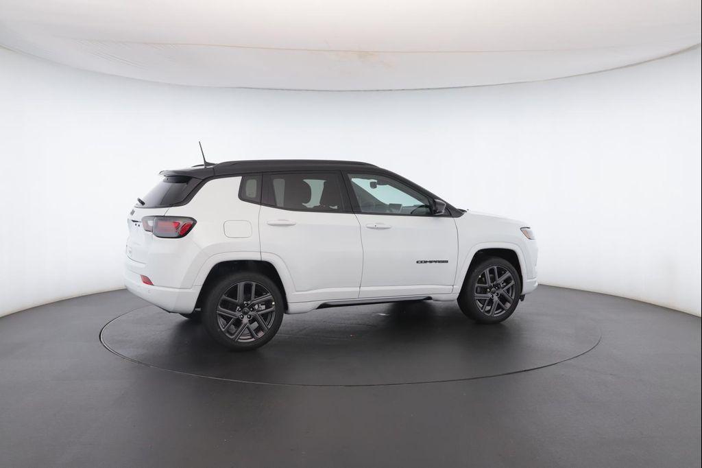 new 2025 Jeep Compass car