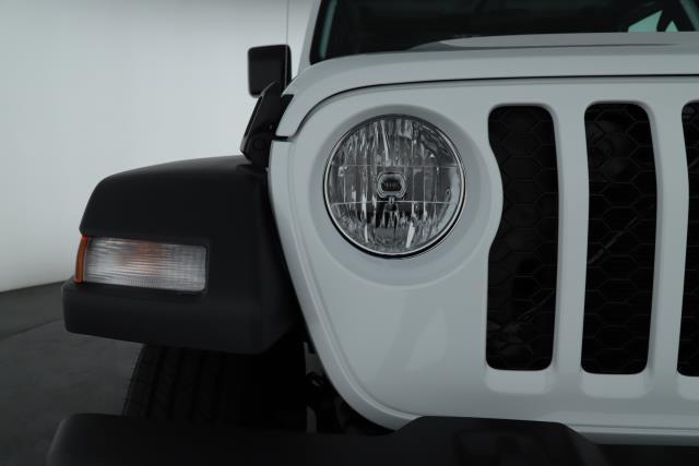 new 2023 Jeep Gladiator car, priced at $44,470