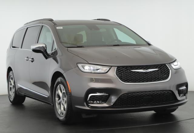 new 2023 Chrysler Pacifica car, priced at $48,290