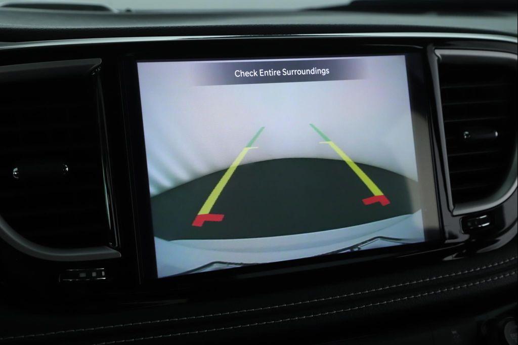 used 2022 Chrysler Pacifica Hybrid car, priced at $38,900