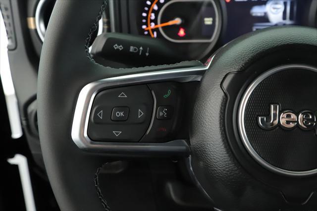 new 2025 Jeep Wrangler car