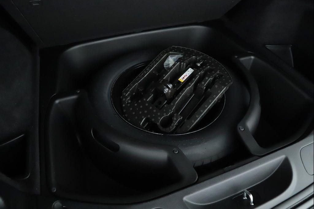 used 2021 Jeep Grand Cherokee car, priced at $25,900