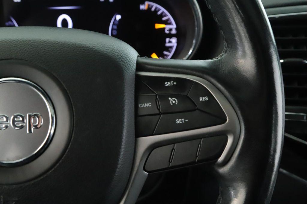 used 2021 Jeep Grand Cherokee car, priced at $25,900