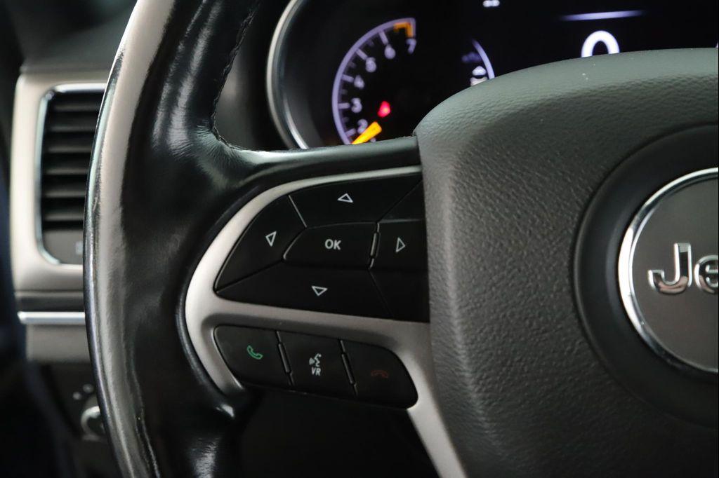 used 2021 Jeep Grand Cherokee car, priced at $25,900