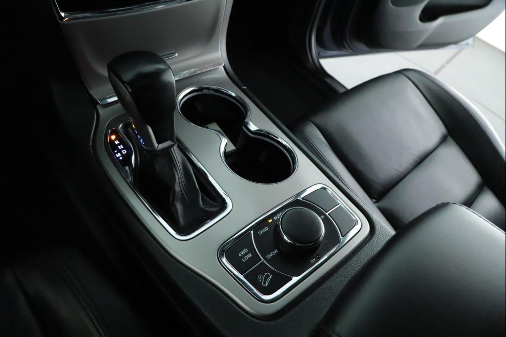 used 2021 Jeep Grand Cherokee car, priced at $25,900