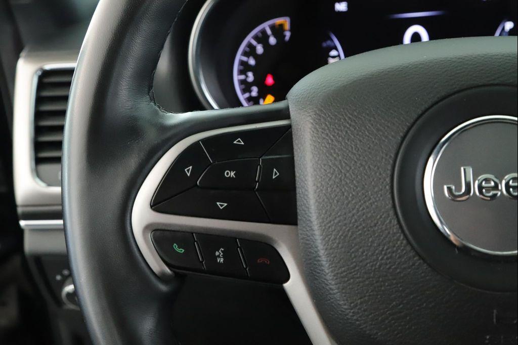 used 2022 Jeep Grand Cherokee car, priced at $28,900