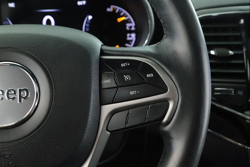 used 2022 Jeep Grand Cherokee car, priced at $28,900