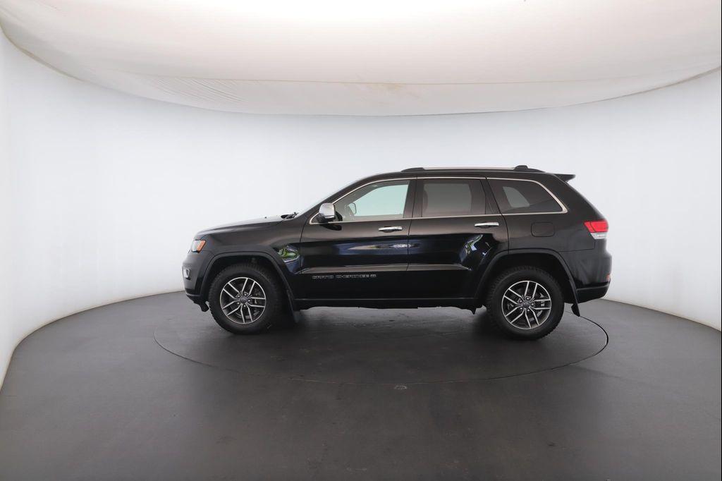 used 2022 Jeep Grand Cherokee car, priced at $28,900
