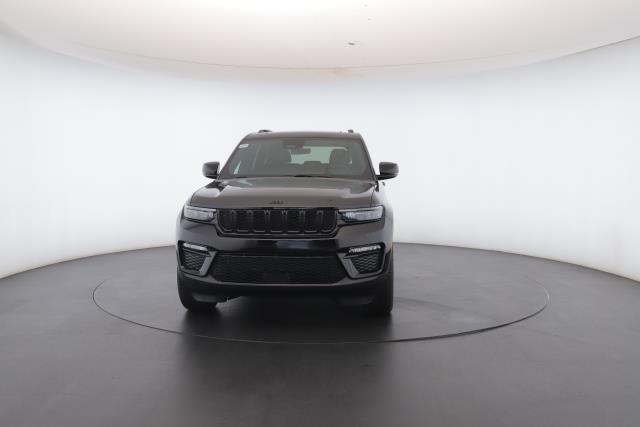 new 2025 Jeep Grand Cherokee car