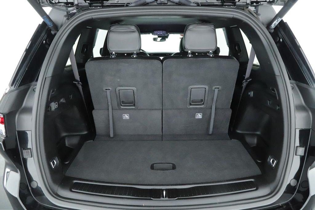 used 2024 Jeep Grand Cherokee L car, priced at $35,900