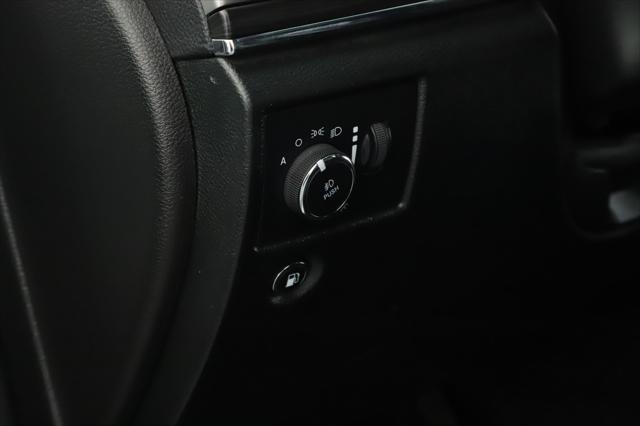 used 2022 Jeep Grand Cherokee car, priced at $28,900