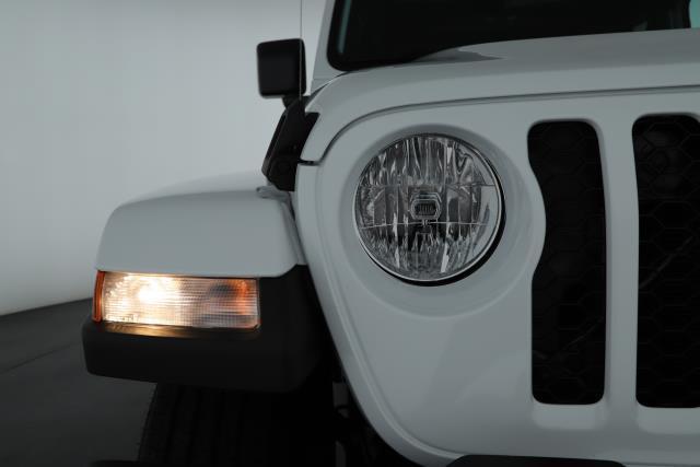 new 2023 Jeep Gladiator car, priced at $54,070