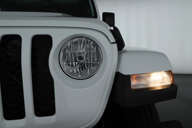 new 2023 Jeep Gladiator car, priced at $54,070