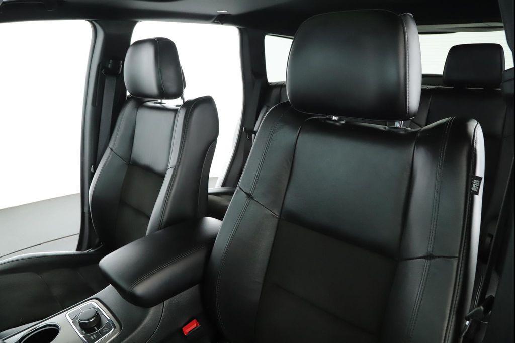 used 2022 Jeep Grand Cherokee car, priced at $29,900