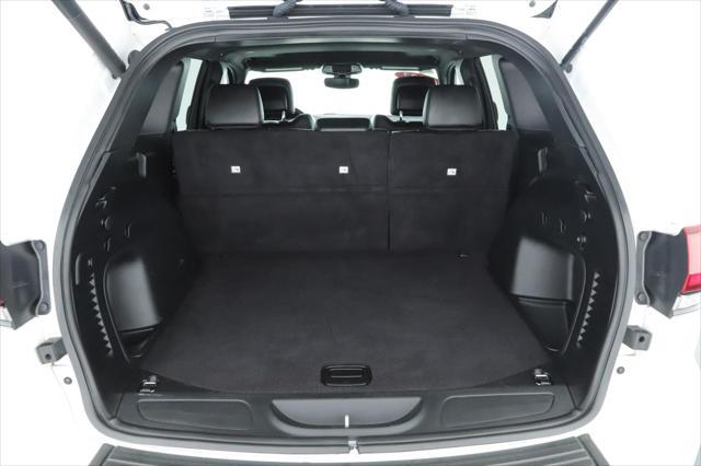 used 2022 Jeep Grand Cherokee car, priced at $29,900